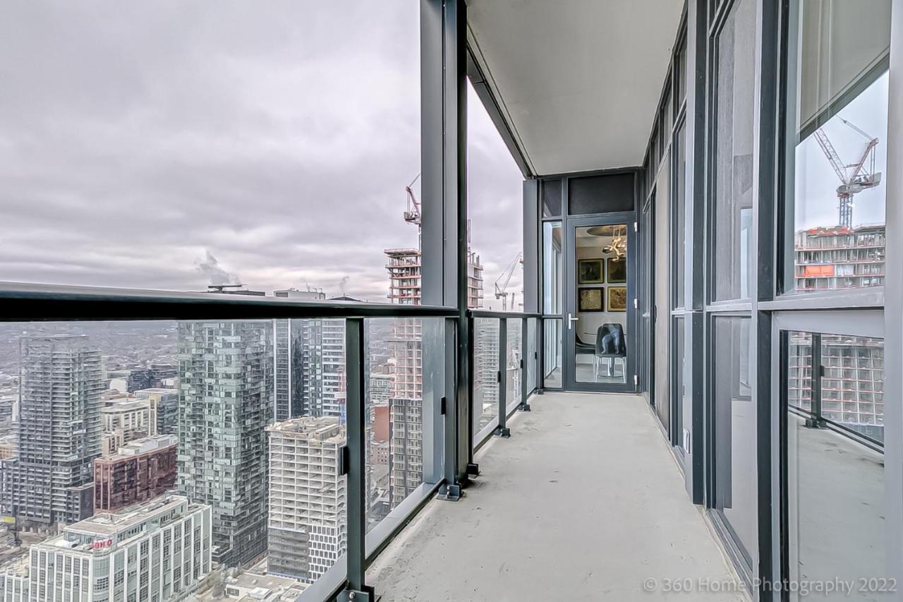 Toronto Lofts Apartment Exterior photo
